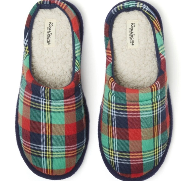 dearfoams Shoes - Dearfoams Family plaid  Matching Comfort Slippers, Size Men 3-4 / Women 5-6 (NEW